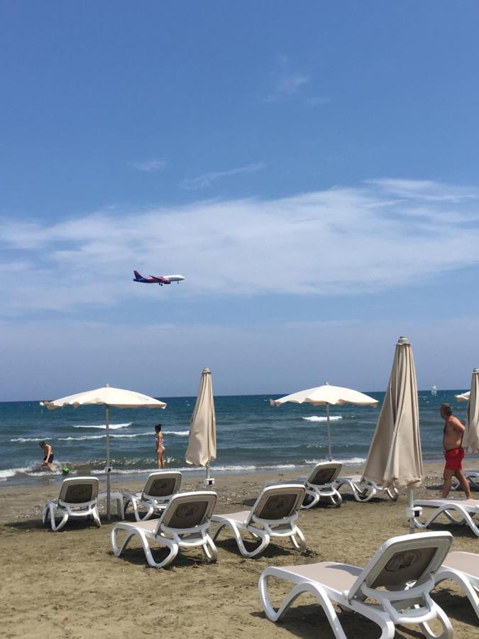 Larnaca Beach Apartment 1A מראה חיצוני תמונה